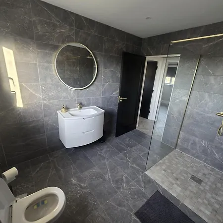 Collooney - House - Sleeps 6 - Parking 슬라이고